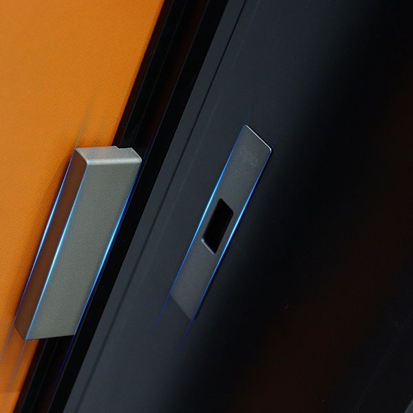 alu sliding door