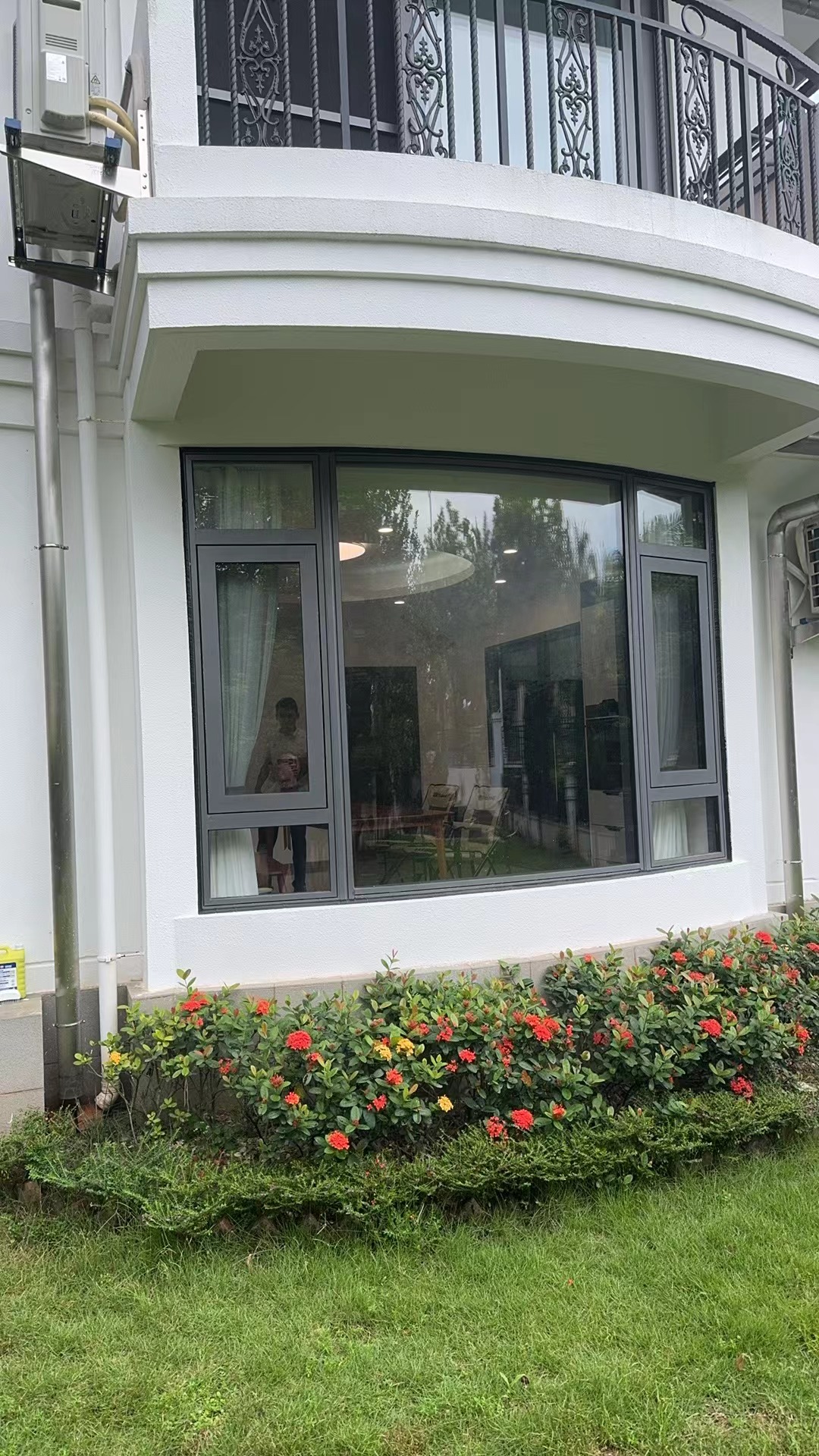 Seal the window