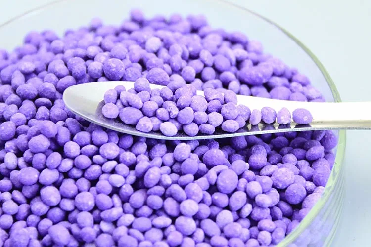 Fertilizante granular agrícola NPK de alta pureza y precio económico.