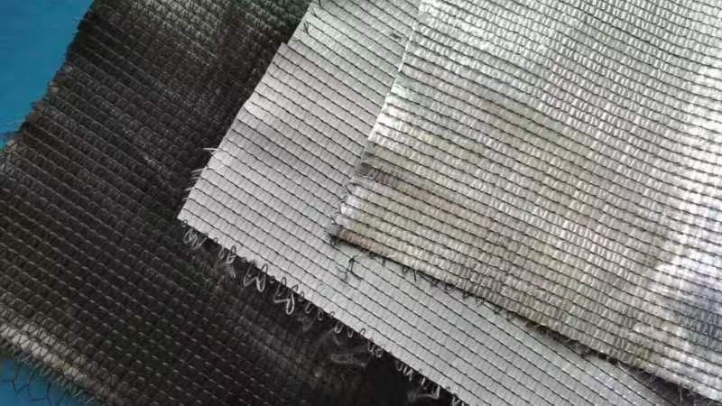 遮光システムを備えた遮光温室