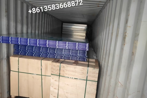 Venlo PC greenhouse sending to Canada