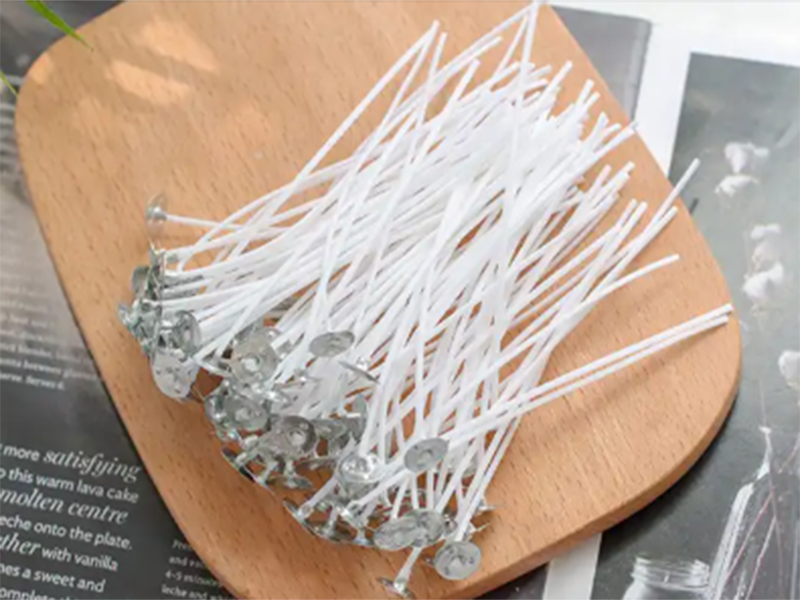 How to Improve the Release Effect of Candles from the Mold?