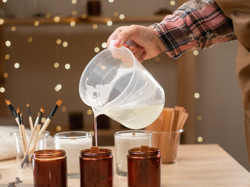Quale intervallo di contenuto di olio dovrebbe essere indicato per i diversi tipi di candele?