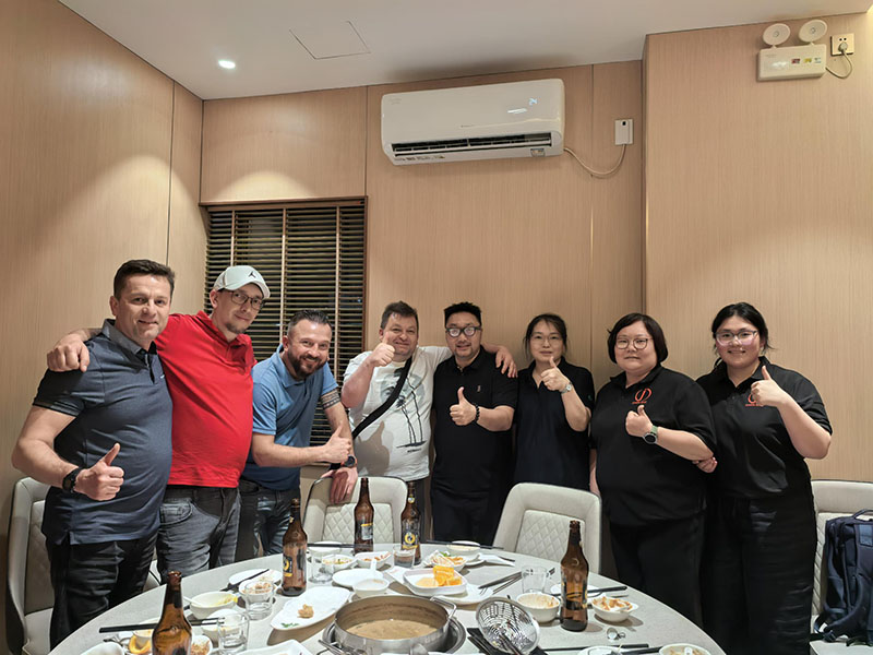 Clients Who Cooperated at the Canton Fair Further Discussed Cooperation Details.