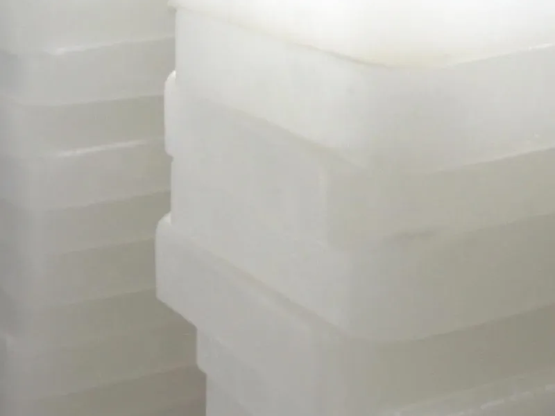 The Importance of Paraffin Color in White Candle Production