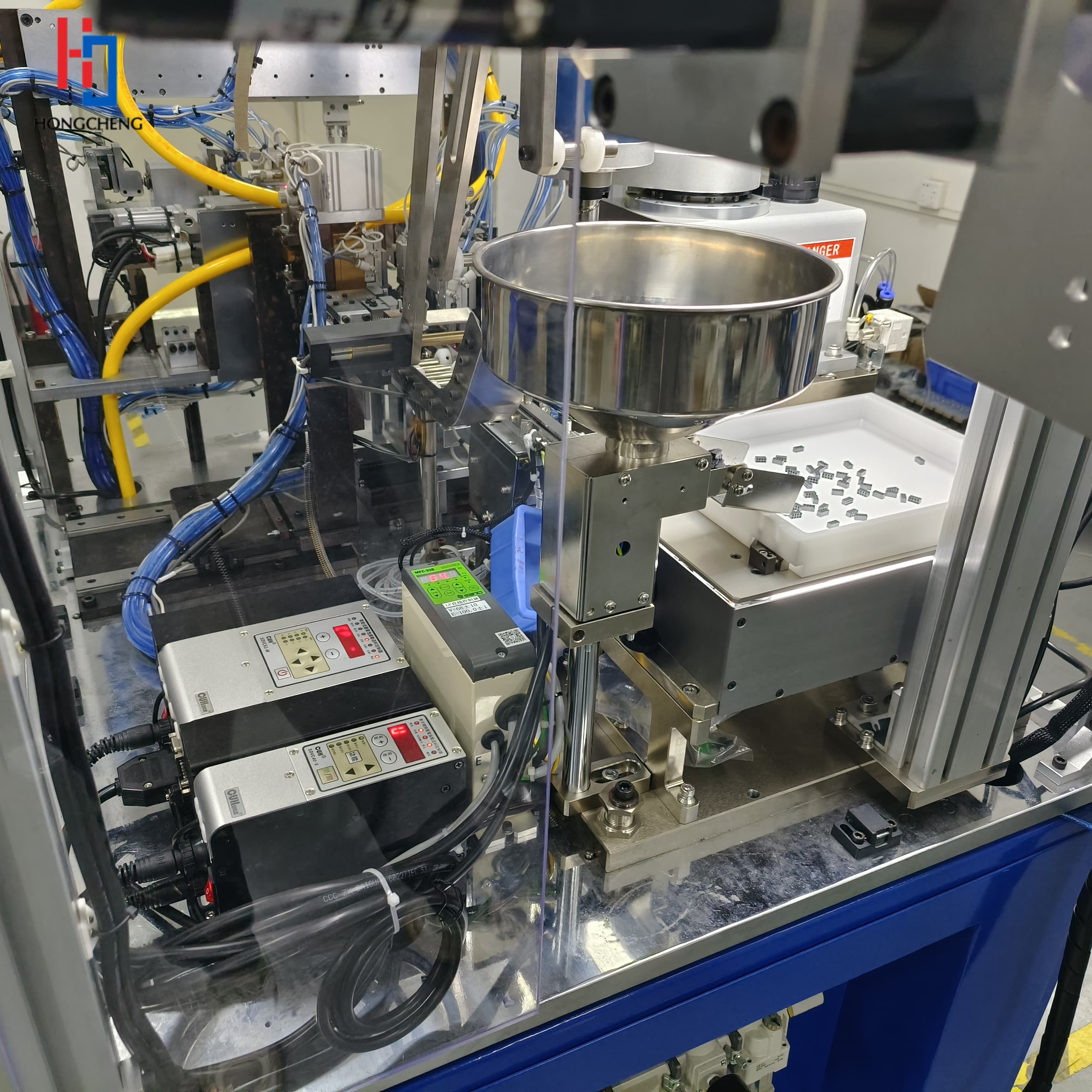 Automatic Flexible Vibrating Plate