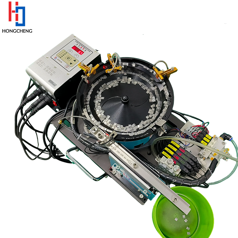 Üretim Sürecinde Cep Telefonu Parçaları Nasıl Yükleniyor?