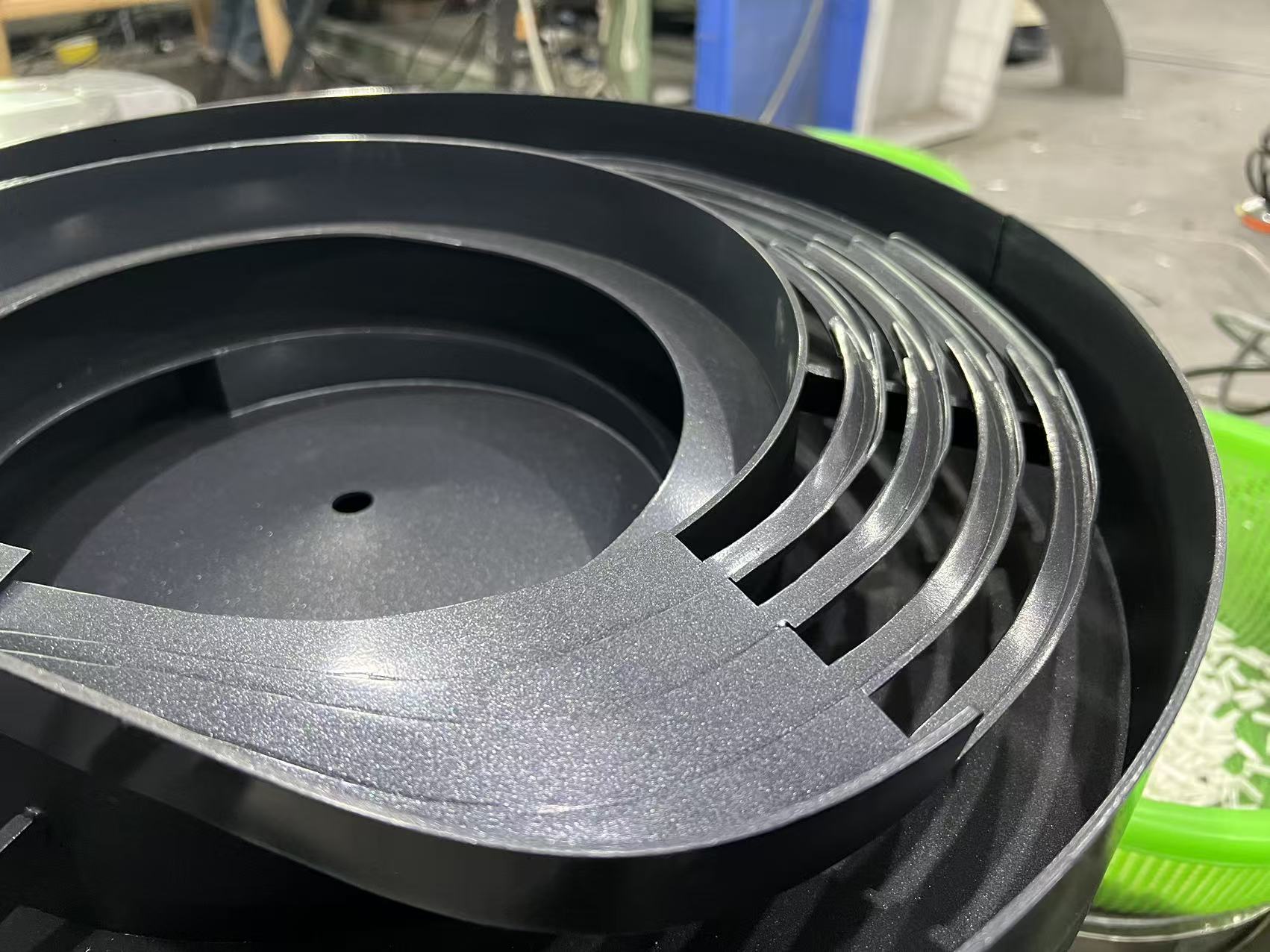 Vibratory Feeder Vibratory Feeder