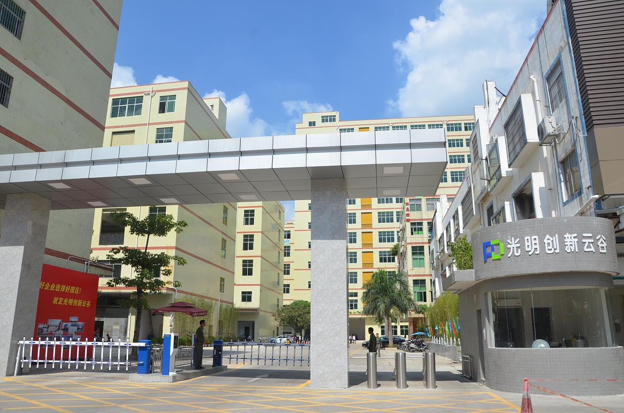 Automatic feeding systems