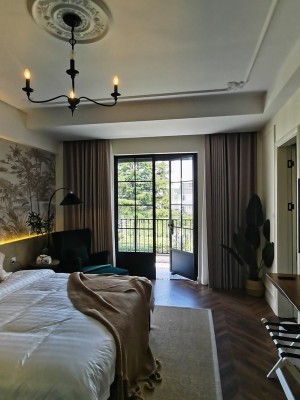 Boutique Hotel French Doors​