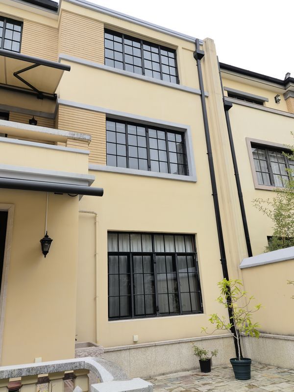 Industrial style windows​