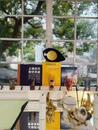 Cafe french windows with seeded glass​