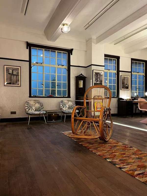 Black Steel Casement Windows​