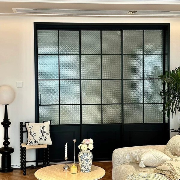 Cafe french windows​