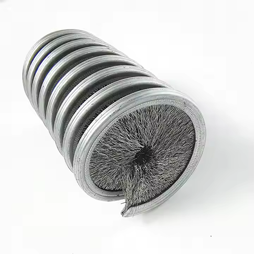 Internal spiral coil brush Internal spiral coil brush