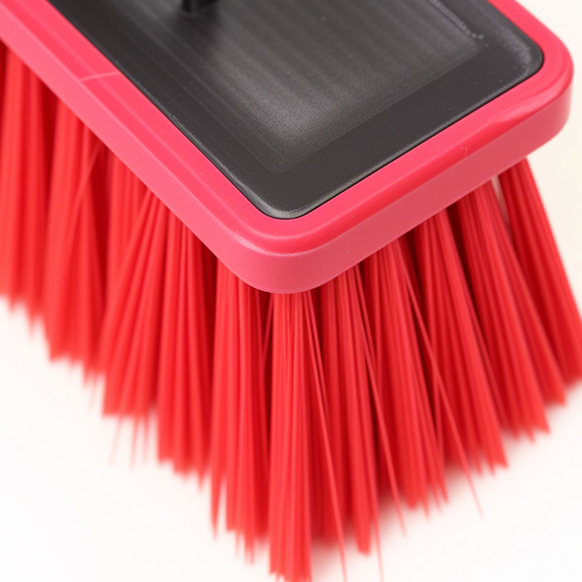 cleaning windows and solar panels cleaning windows and solar panels