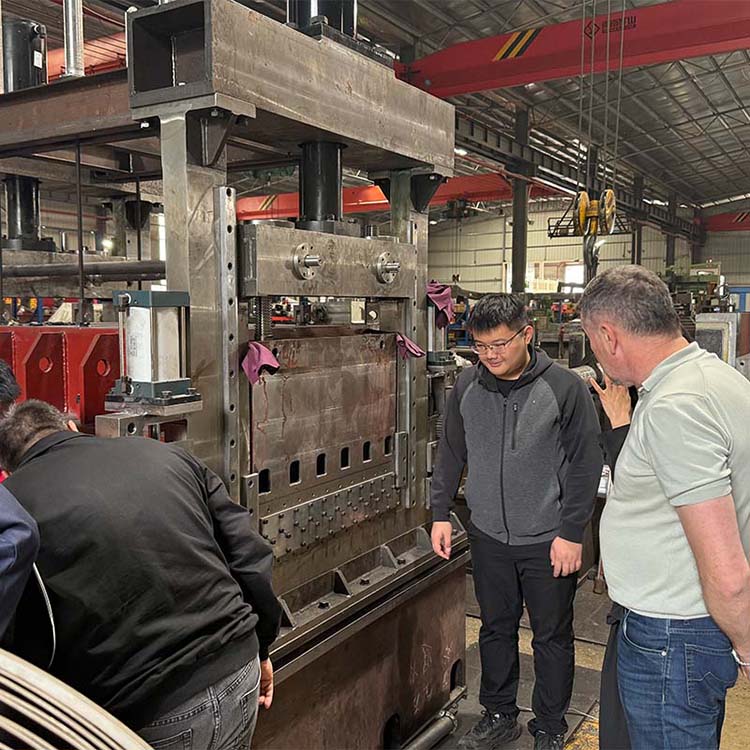 coil slitting equipment