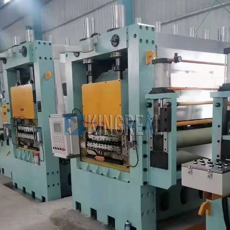 fly shearing cut to length machine