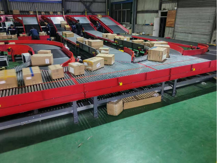 logistics-wireless-power-linear-sorting-machine-to-achieve-high-intelligence-and-high-efficiency