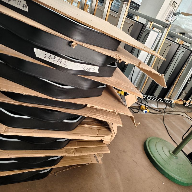 Choosing the Right Mirror Manufacturer: Why Factory Partnerships Matter