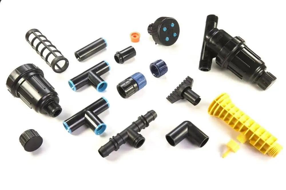 Stampaggio a iniezione per connettori di irrigazione in plastica Samgo