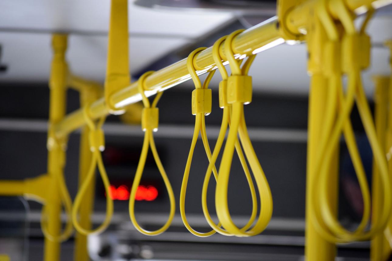 Moldeo por inyección de componentes para paradas de autobús OEM en fábrica de Shanghái
