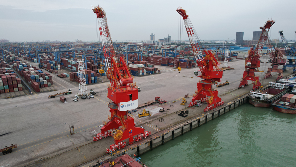 port cranes