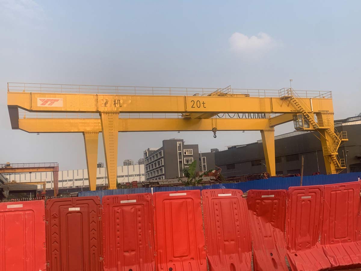 MG Double Girder Gantry Crane