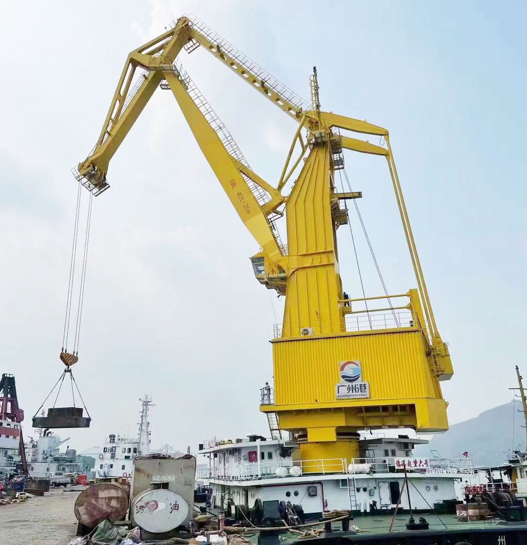 Four Link Mobile Harbour Portal Crane