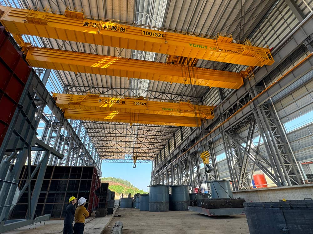 QDZ (100/32t) metallurgical bridge crane