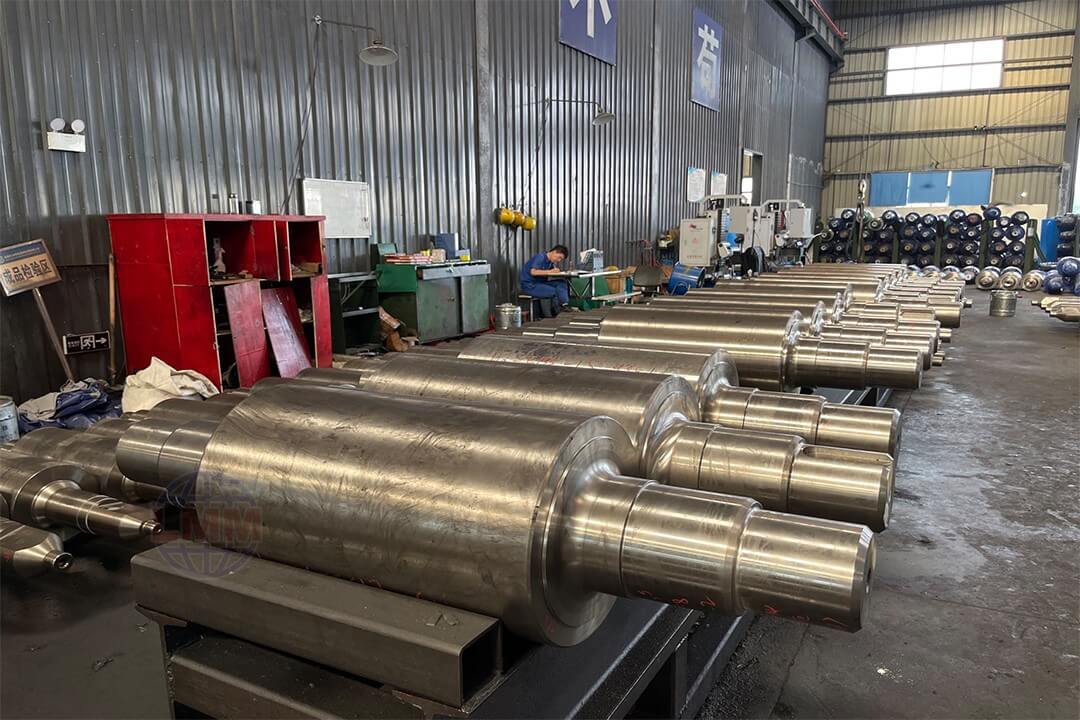 High-speed steel rolls