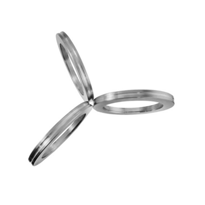 Dismantling and Installing Roll Rings for Finish Rolling Mill