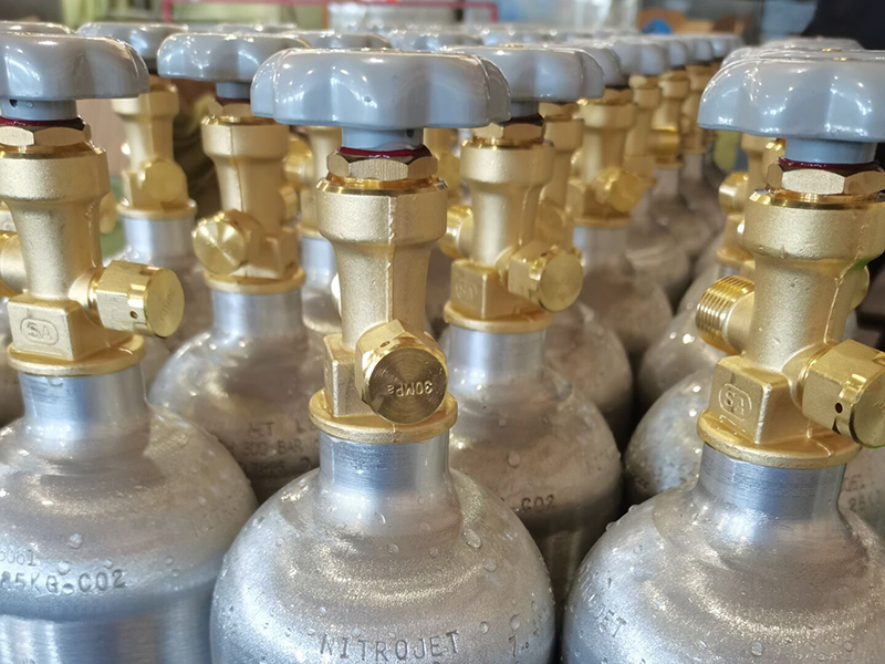 CO2 water purification cylinder