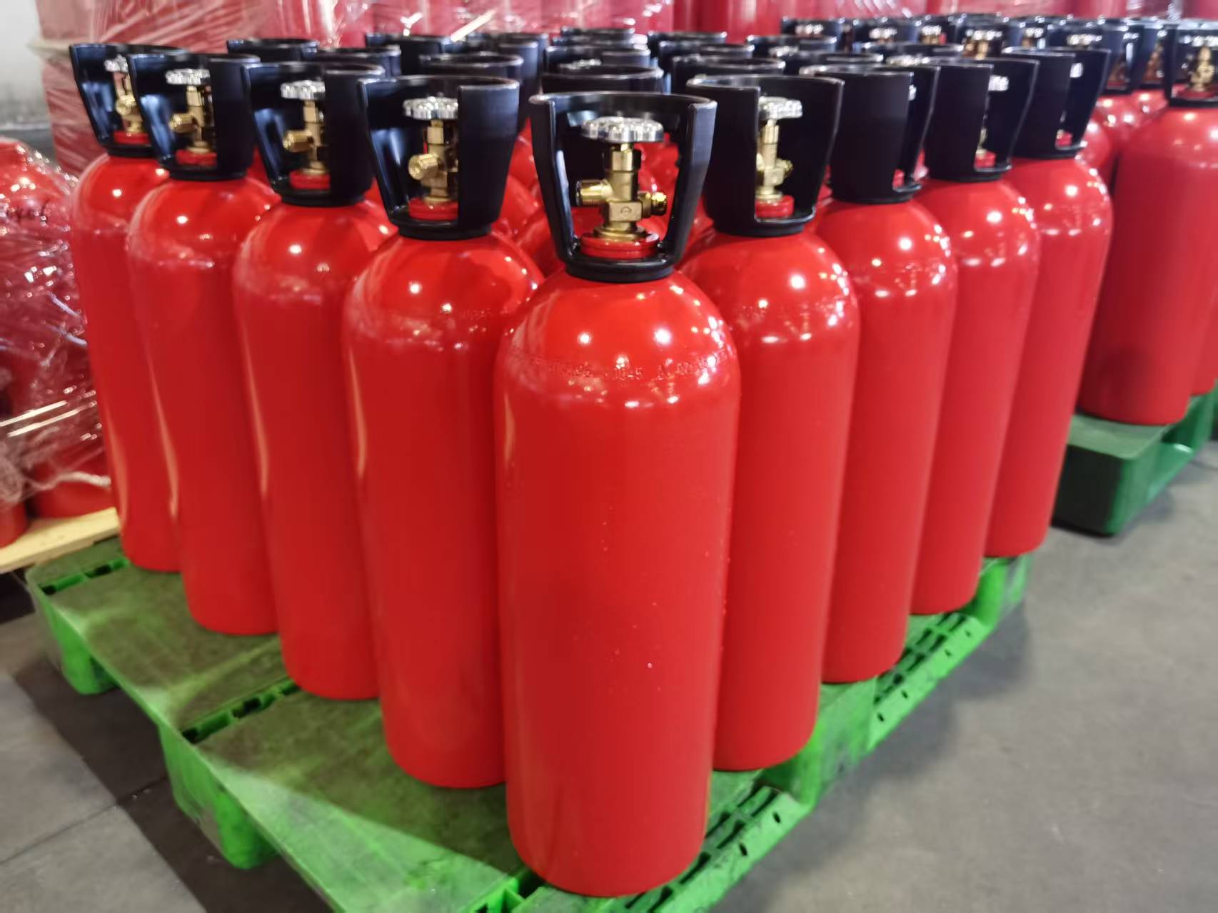 aluminum cylinder aluminum cylinder