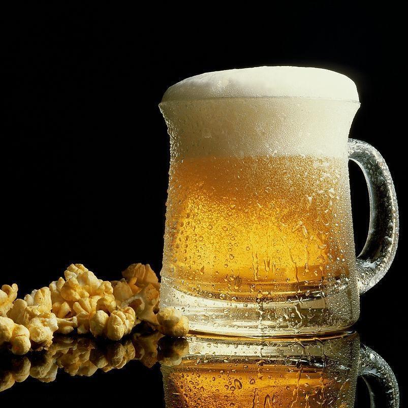 ¿Por qué a la gente le encanta la cerveza? Quizás la respuesta esté en esa espuma crujiente.