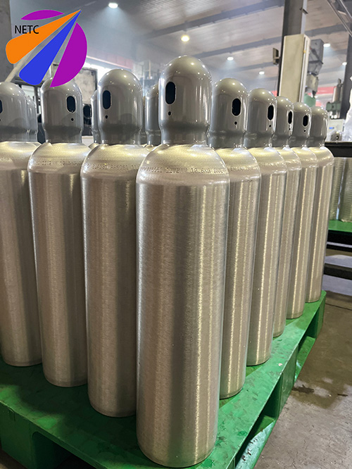 أسطوانة ألومنيوم NETC سعة 10 لترات وضغط 200 بار للاستخدام الصناعي
