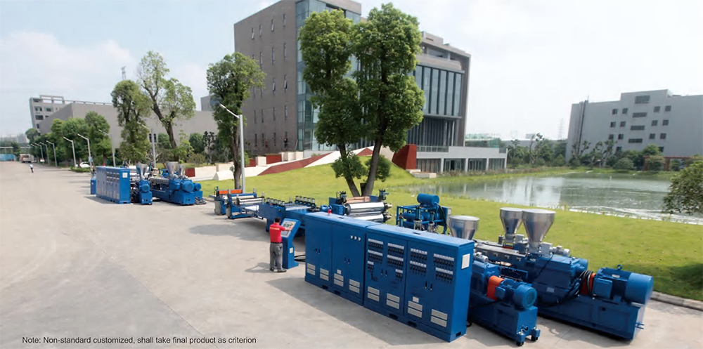 PP roofing tile extrusion machine