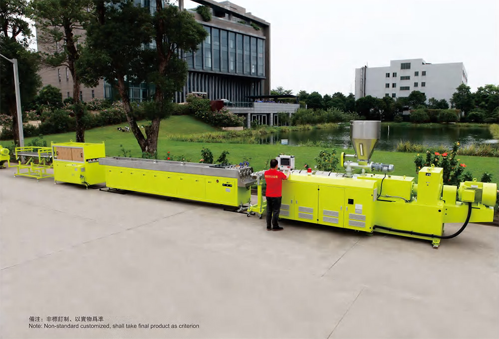 Four pipe production machine