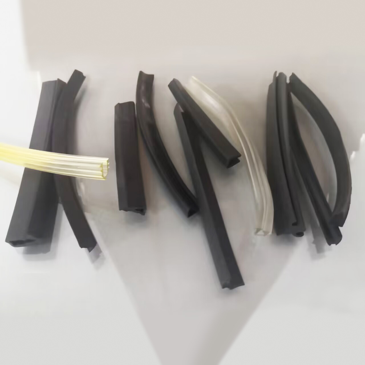 PVC Soft Abnommal Profile Extrusion Equipment