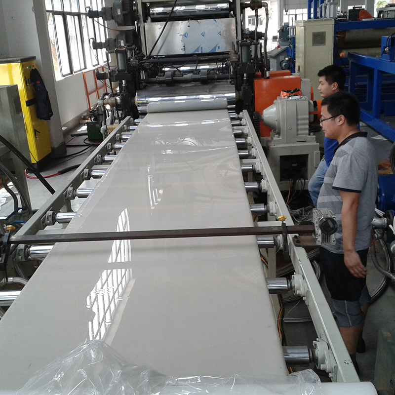 Plastic Thick Board Extrusion Machine