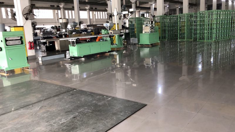 Ink reservoir extrusion line