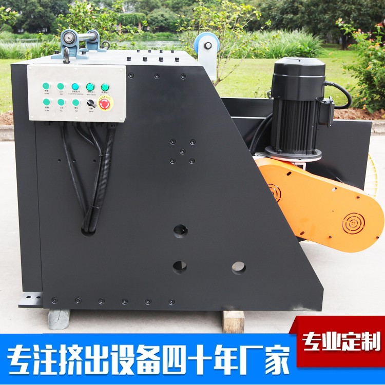 Steel cable plastic coating machine