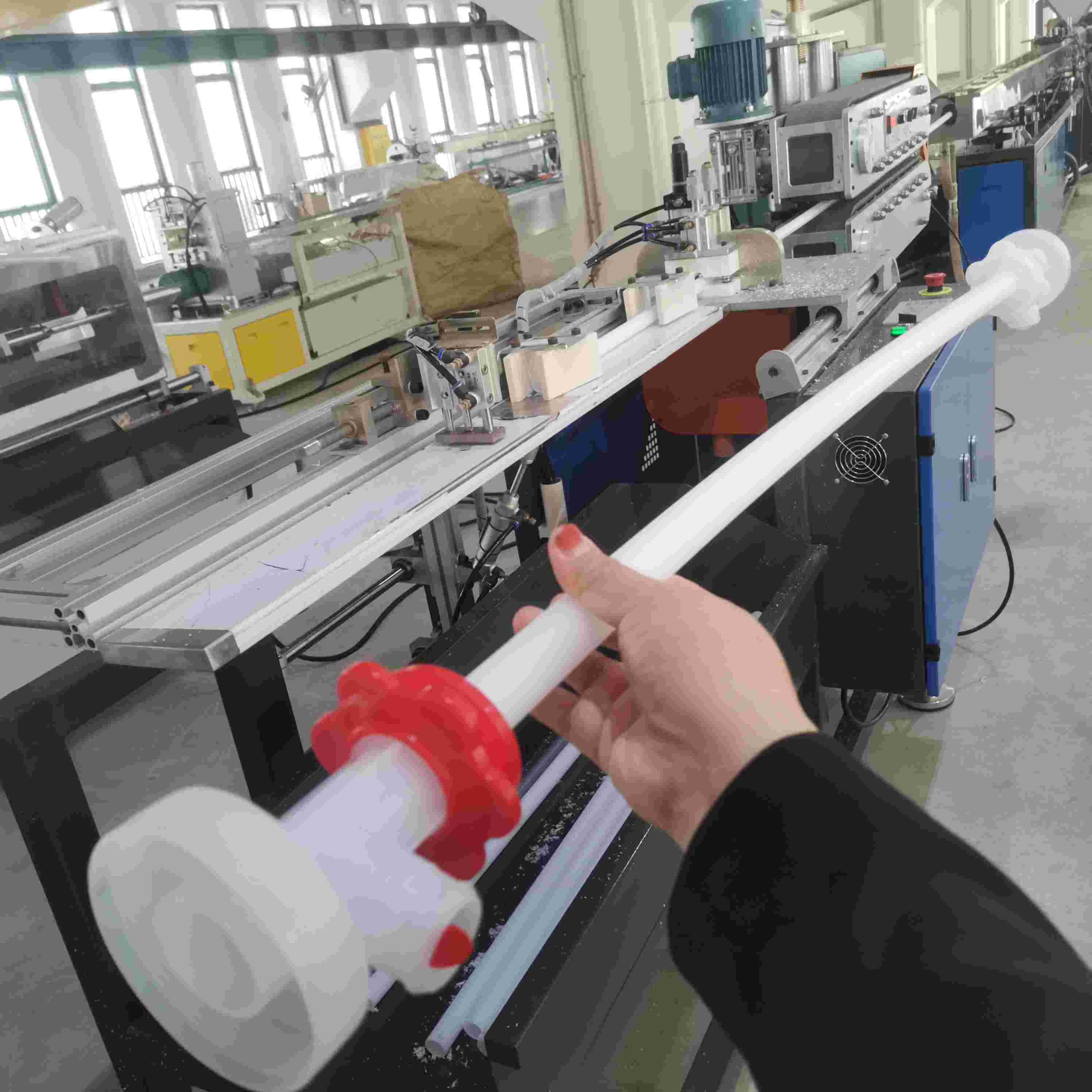PP spray dip pipe extrusion machine