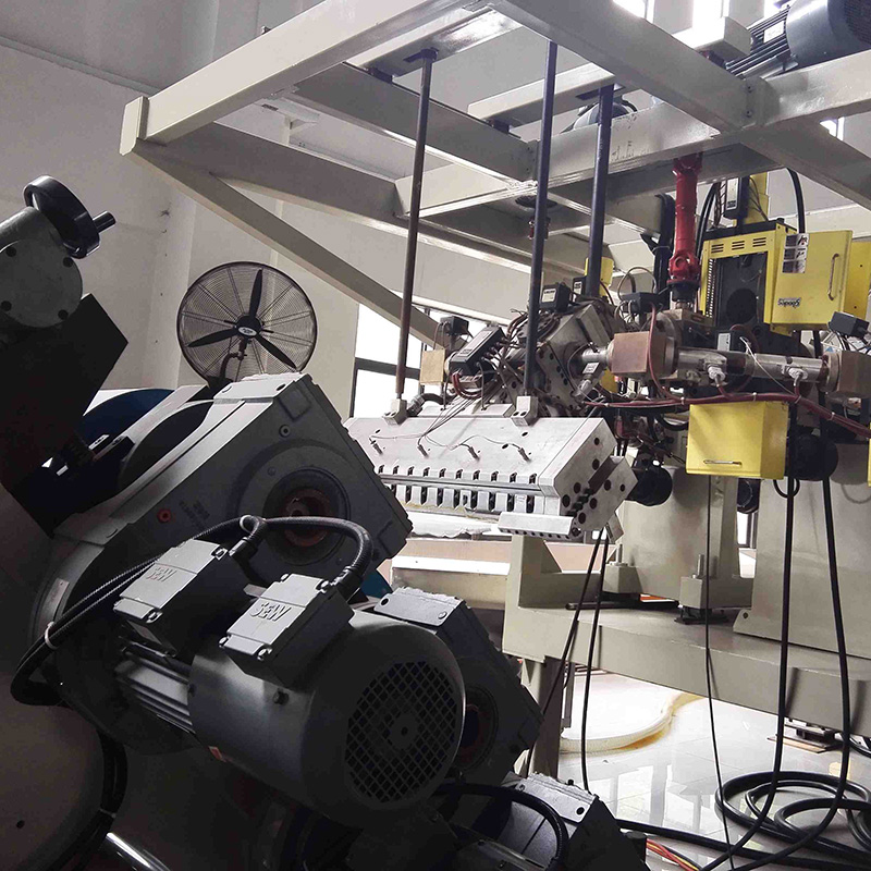 PP Multiple Layers Plastic Sheet Extruder