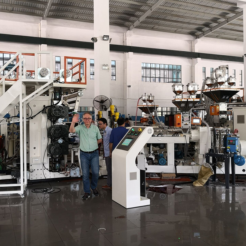Multi-layer Co-extrusion Sheet Machine For PC Luggage Case