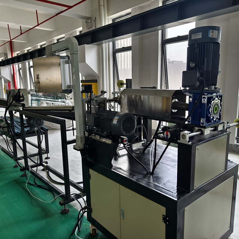 Pool Vacuum Hose extrusion machine