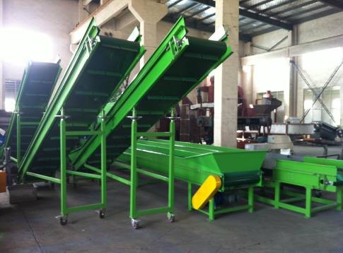 Automatic turnkey equipment for PET bottles washing