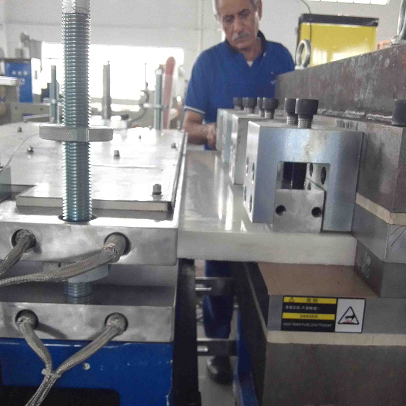 POM PA Solid plate Extrusion Line