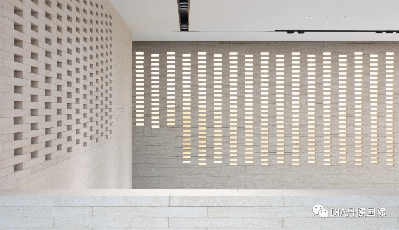 Real estate sales office in Xi'an