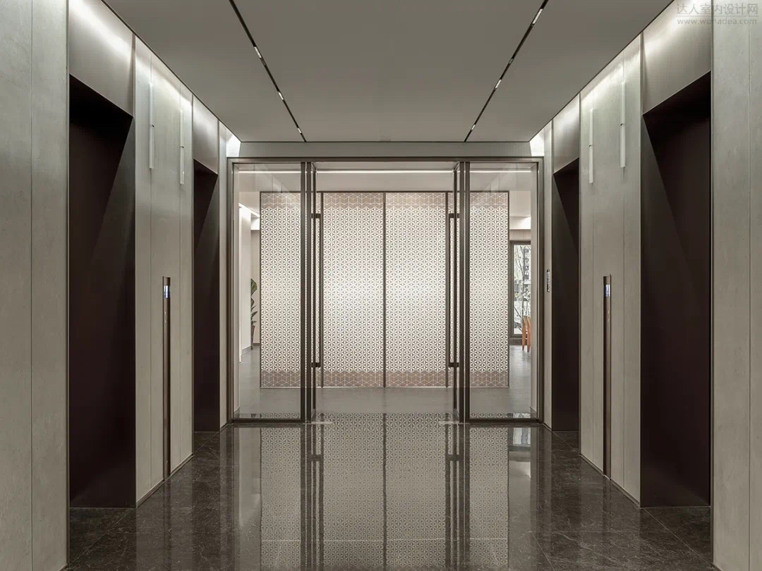 Interior decoration